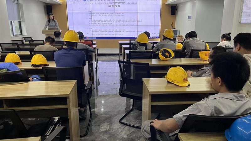 学历提升新标准：全日制与非全日制有何区别？**